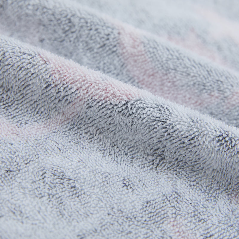 Born to Bloom タオル【2026年4月下旬発送予定】 – BMSG