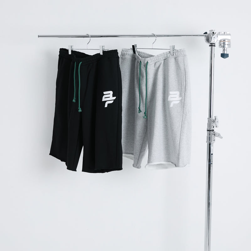 We are the “BE:ST” スウェットハーフパンツ – BMSG