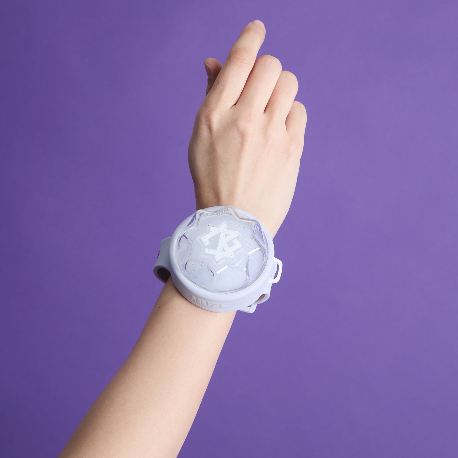 MAZZEL OFFICIAL LIGHT CUSTOM BAND (PU)【2026年7月上旬より順次発送