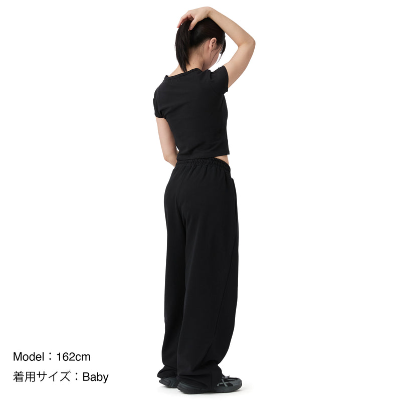 HANA Camo Baby Tee【2026年9月10日(木)から順次発送予定】 – BMSG