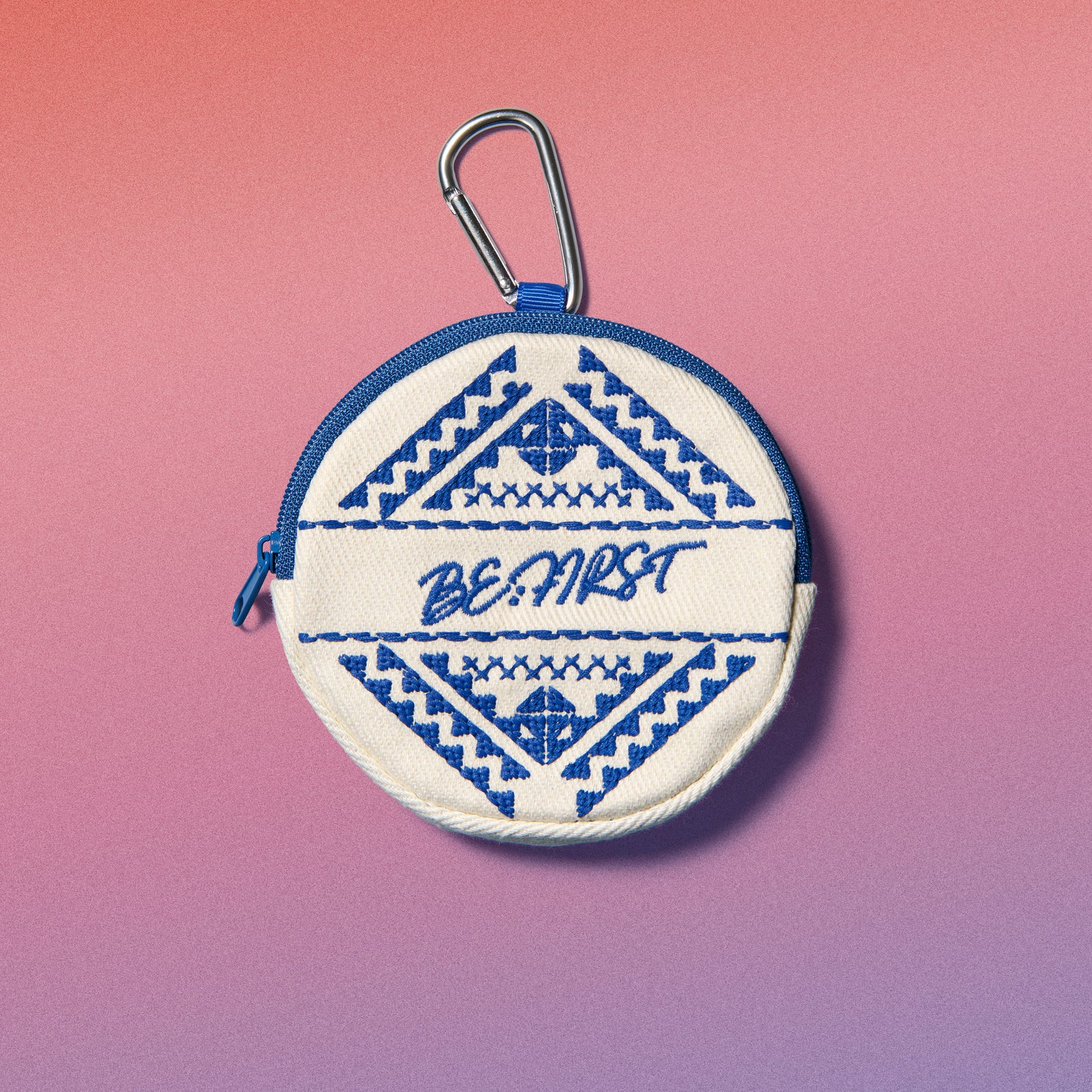Missing 刺繍ミニポーチ – BMSG
