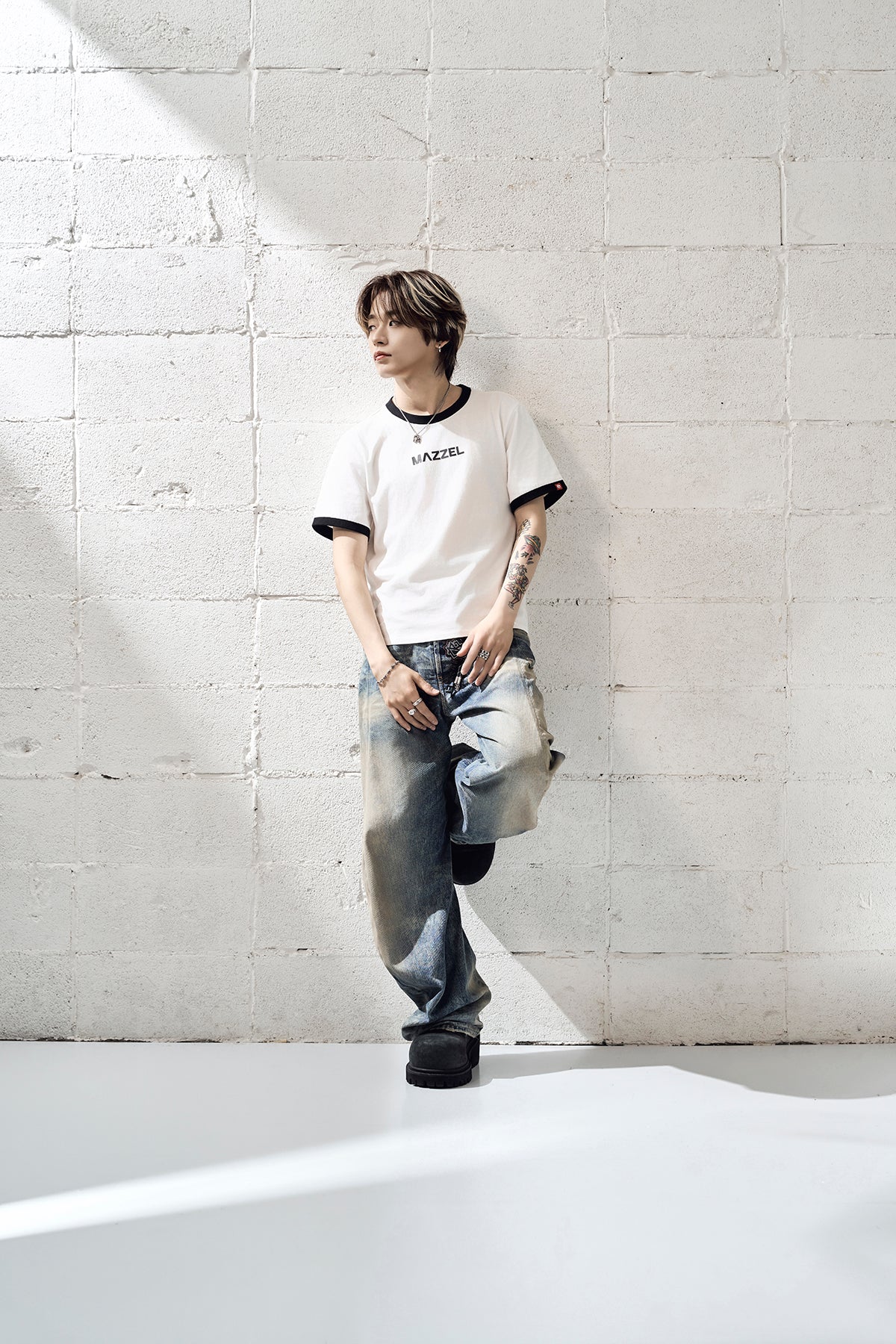 LOGO RINGER Tee – BMSG