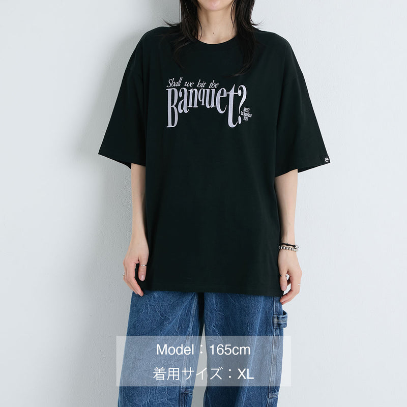 Shall we hit the Banquet?] Tシャツ BLACK【2026年7月上旬より順次