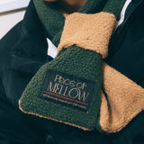 “Place of Mellow” 羊毛围巾